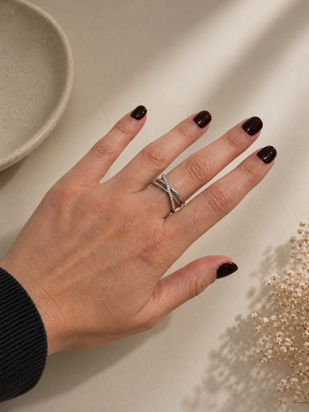 Crossover Ring